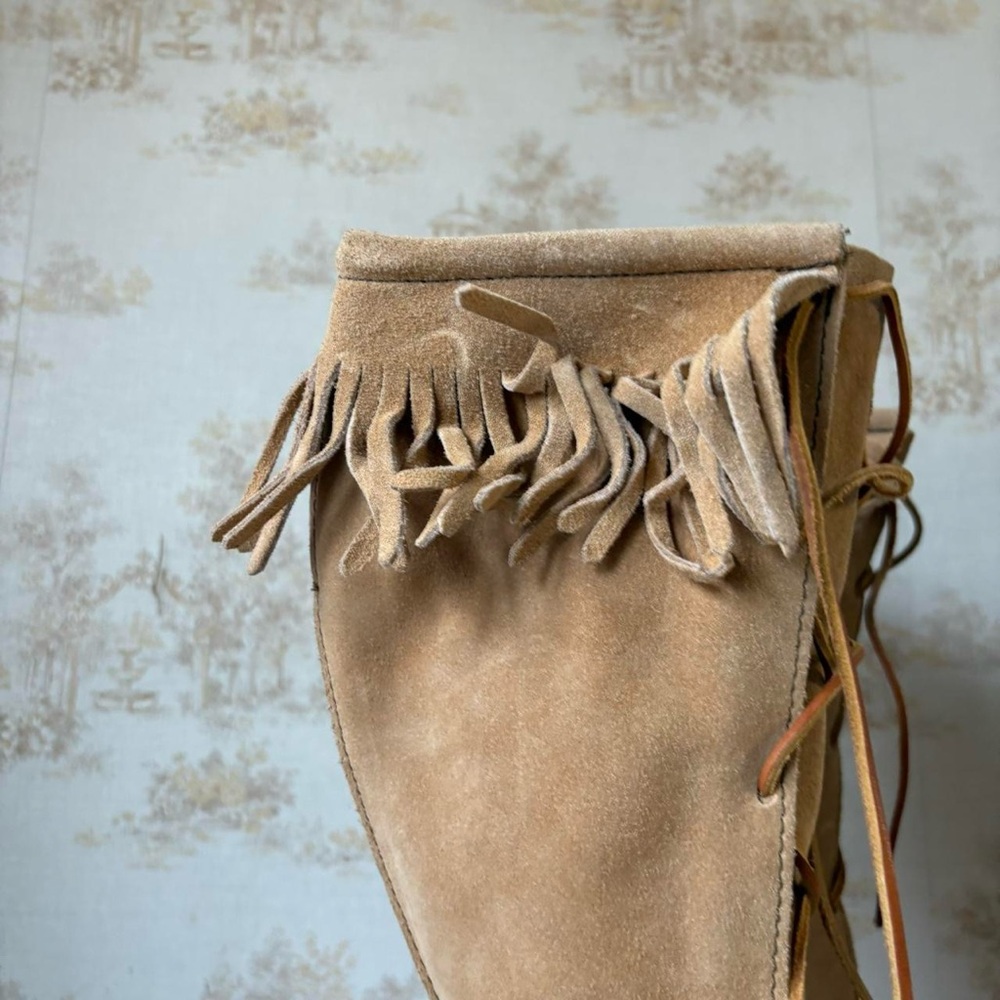 Minnetonka boho tan brown suede lace up knee high moccasin fringe boots 7.5 - Picture 5 of 8